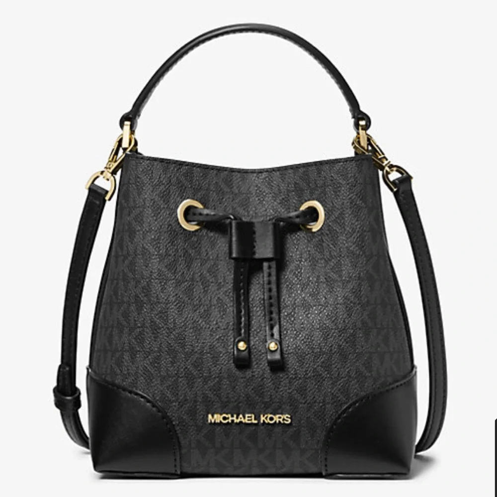 MICHAEL KORS | Mercer Small Black Logo Bucket Bag NWT